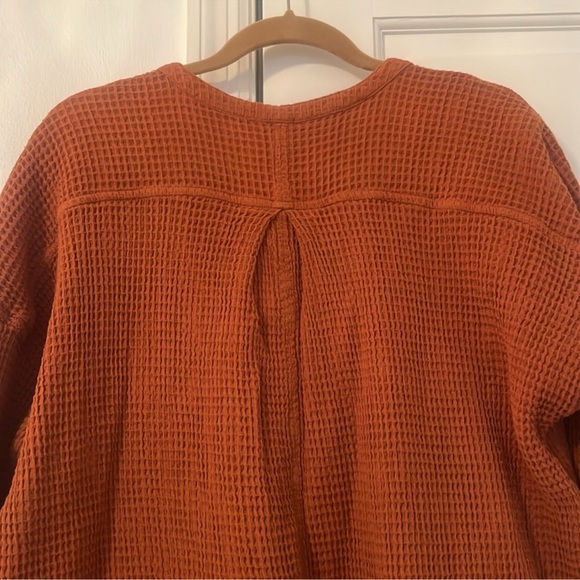 Free People Waffle Knit Oversized Button Front Cardi Tunic Copper - Picture 8 of 13